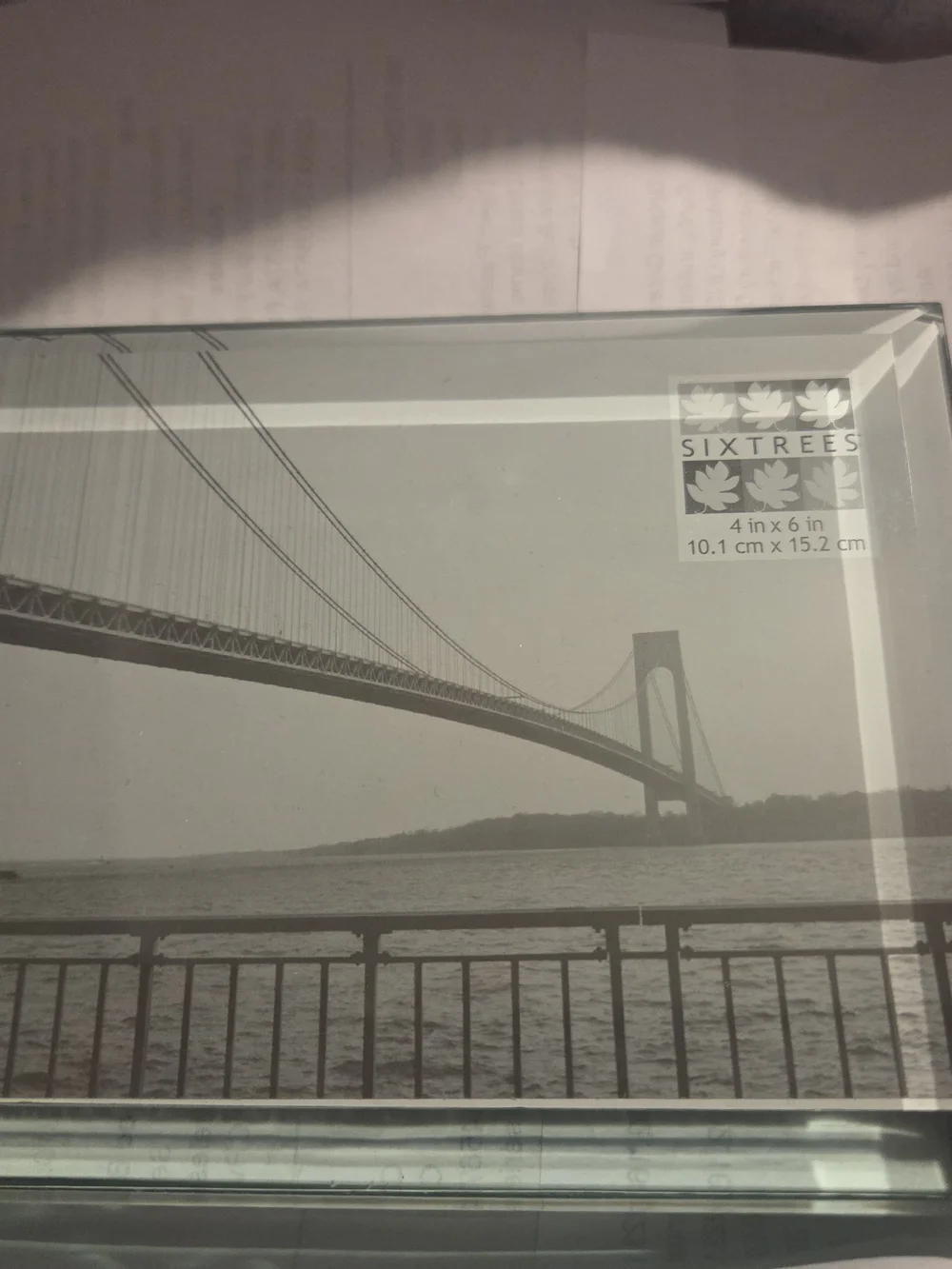 SixTrees Glass Emerald 6x4in Heavy Picture Frame - Clear/Light Green